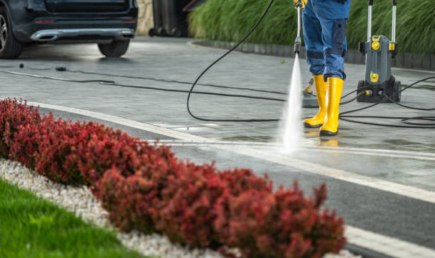 Why Choose Our Certified Pressure Washing Experts for Your Project Needs in Kirkland, IL?